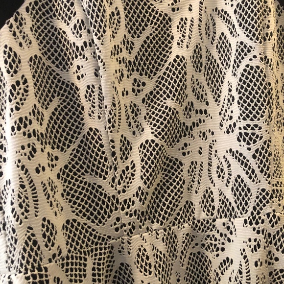 Robbi & Nikki Black White Crochet Overlay Dress - Picture 3 of 5